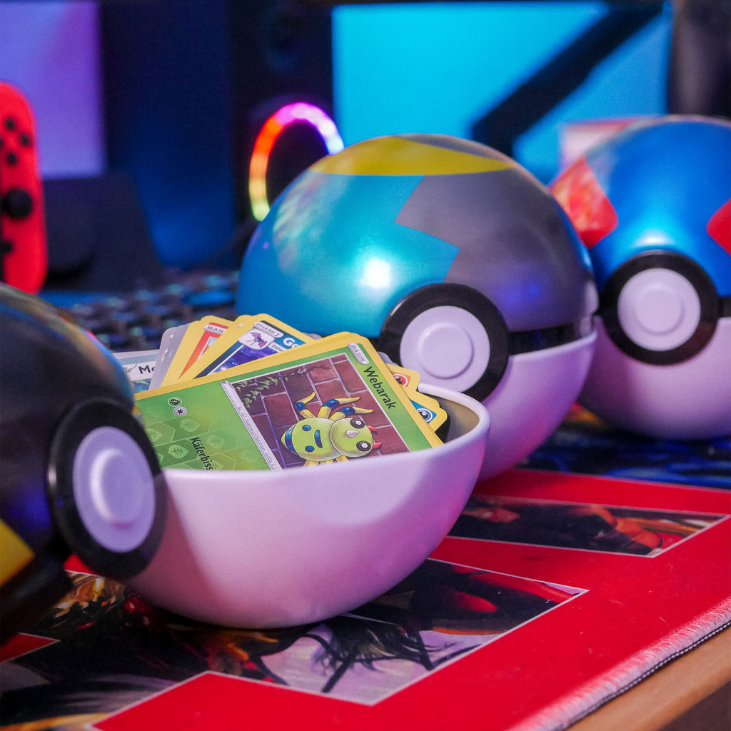 Produktbild Pokemon - Mystery Pokeball Cards Tin Box Herbst 2024
