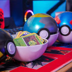 Produktbild Pokemon - Mystery Pokeball Cards Tin Box Herbst 2024