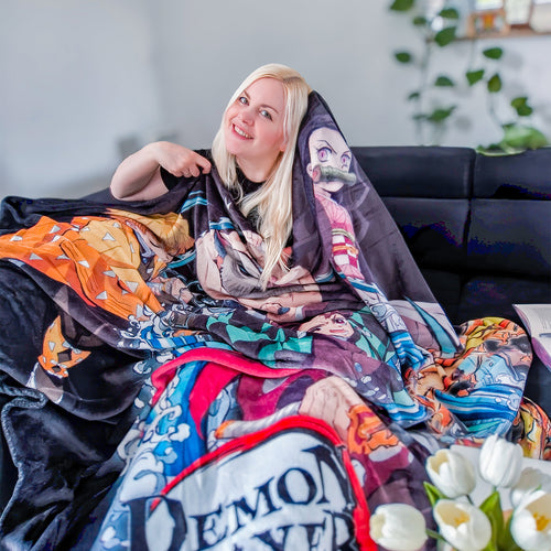 Produktbild Demon Slayer - Group Flauschdecke