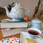 Product image Alice in Wonderland - Mad Hatter and Alice Teapot