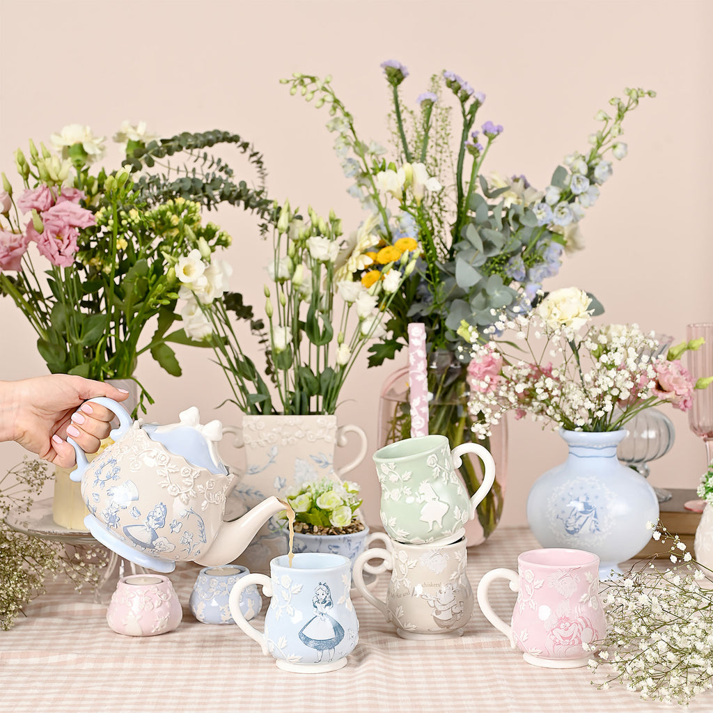 Produktbild Alice im Wunderland - Grinsekatze Relief Tasse
