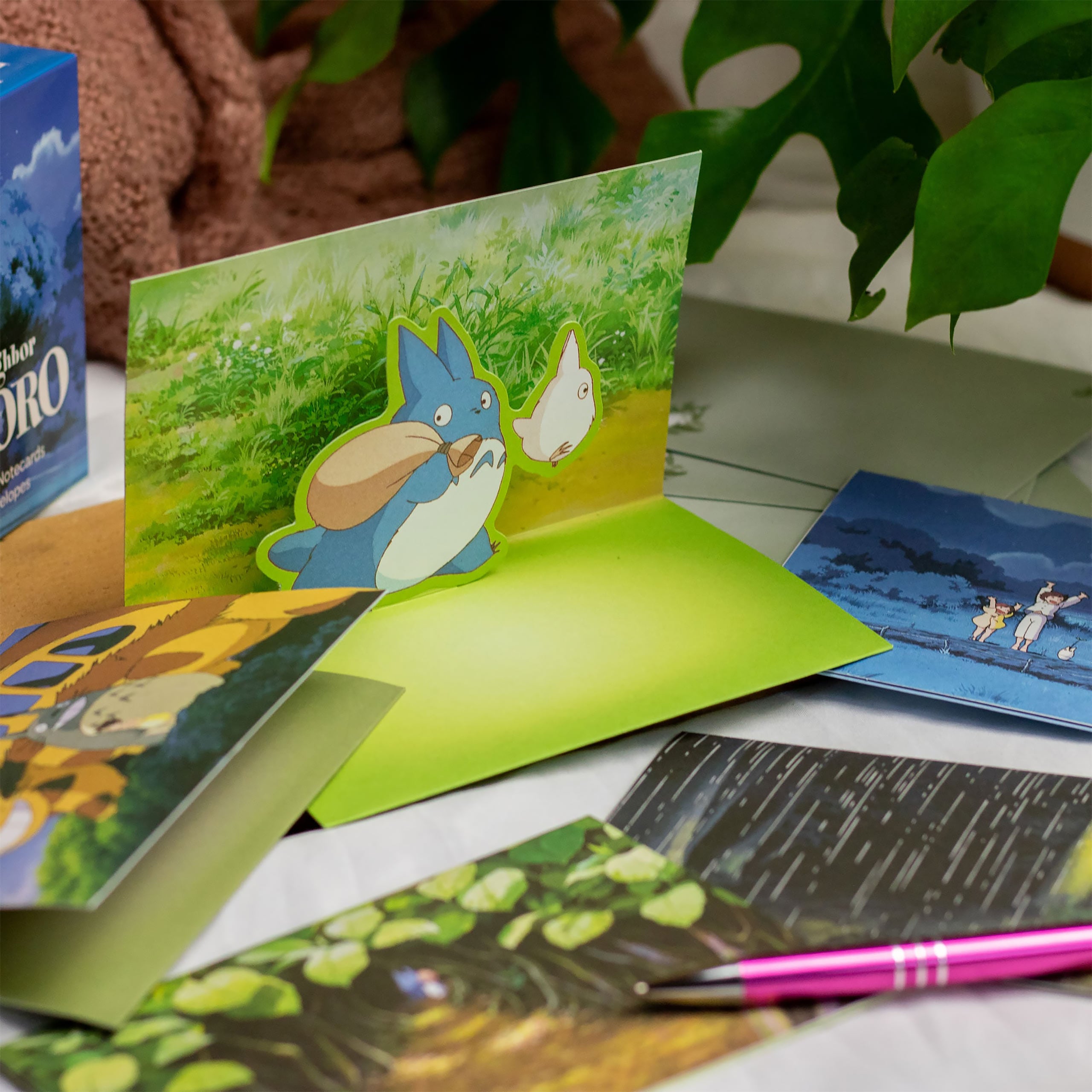 Produktbild Totoro - Friends 3D Pop-Up Postkarten 10er Set