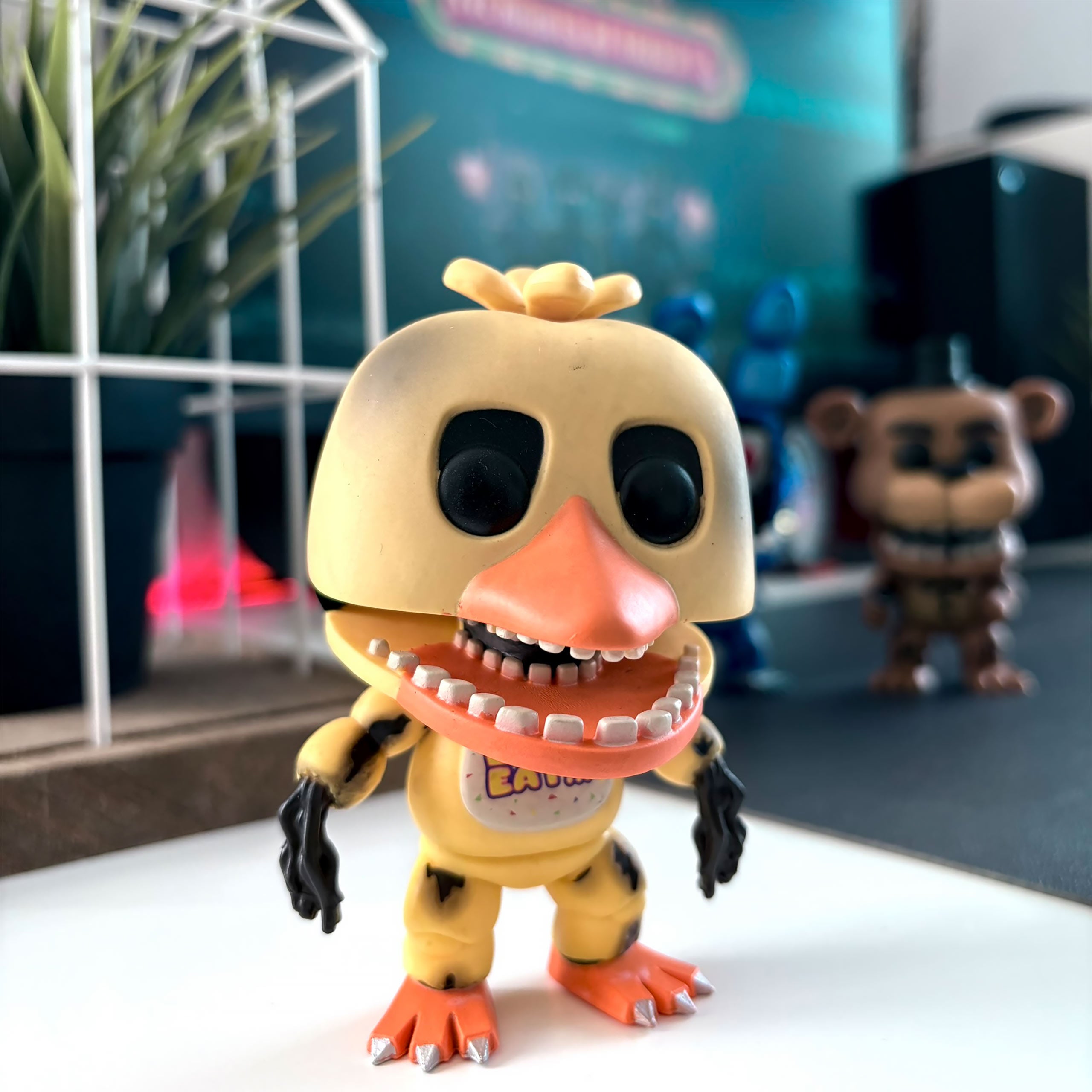 Produktbild Five Nights at Freddys - Withered Chica Funko Pop Figur