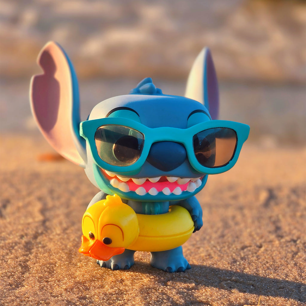 Produktbild Lilo & Stitch - Stitch mit Schwimmring Funko Pop Figur