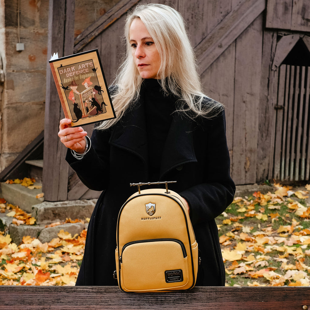 Produktbild Harry Potter - Hufflepuff Glitter Mini Rucksack