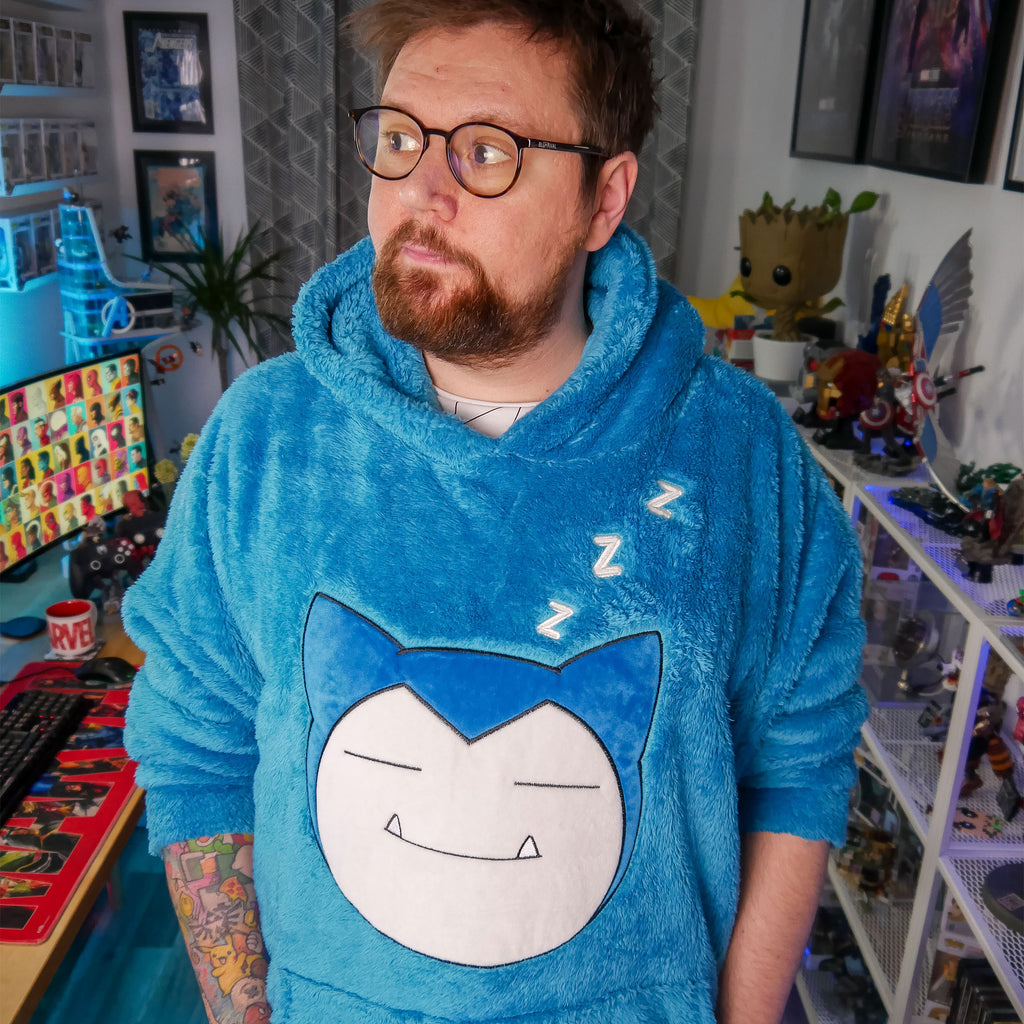 Produktbild Pokemon - Relaxo Oversize Kuschelpullover