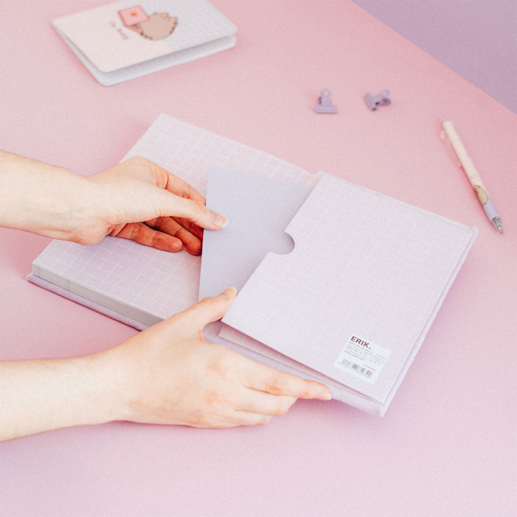 Produktbild Pusheen - Moments Plüsch Notizbuch