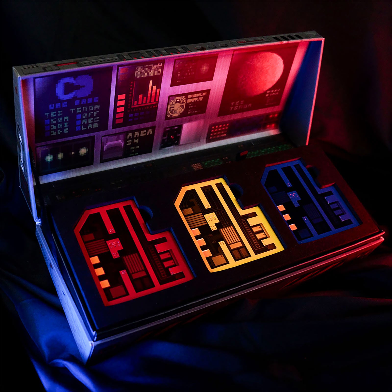 Produktbild Doom - 30th Anniversary Pixel Schlüsselkarten-Set limitiert