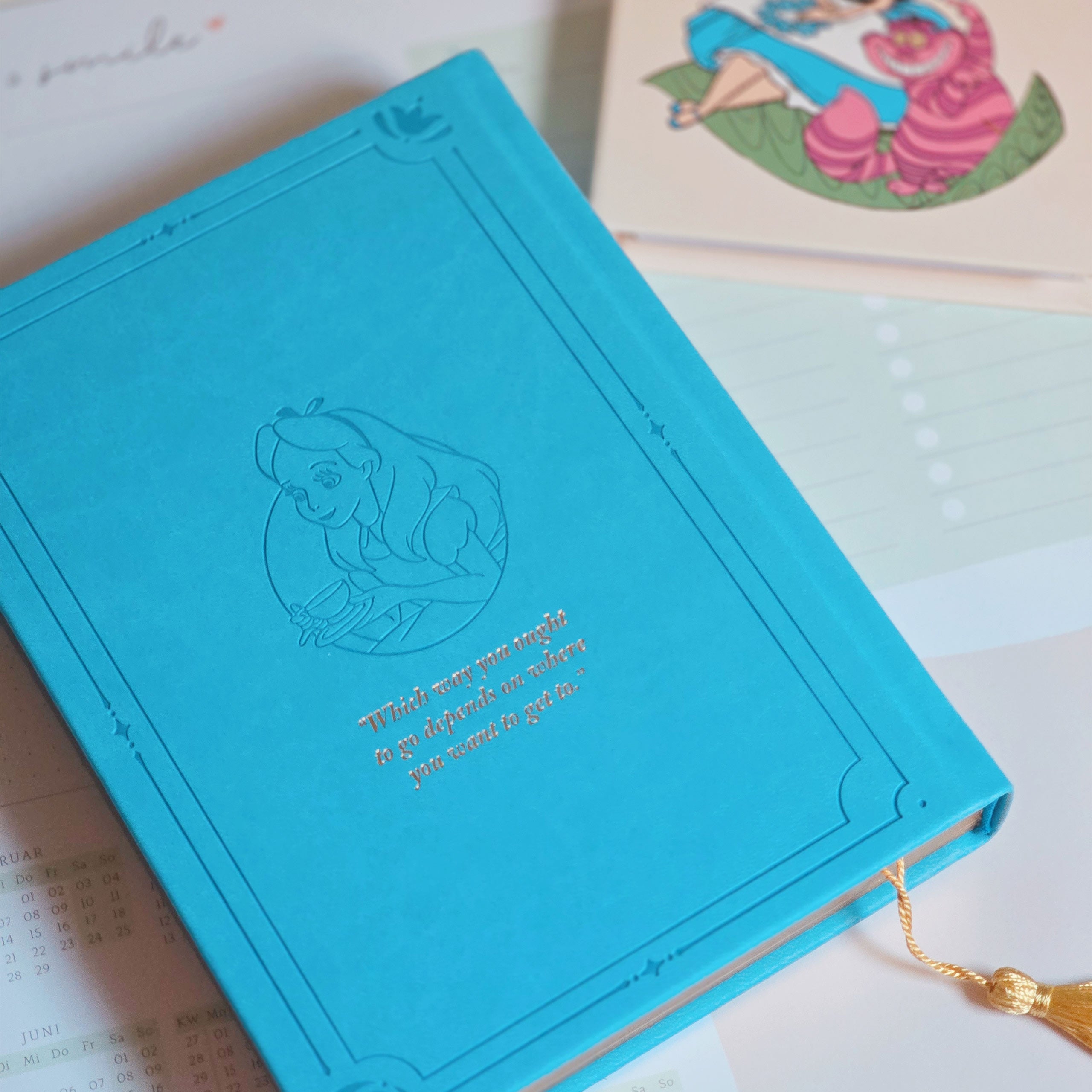 Produktbild Alice im Wunderland - Tea Time Premium Notizbuch mit Kugelschreiber