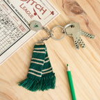 Produktbild Harry Potter - Slytherin Schal Schlüsselanhänger