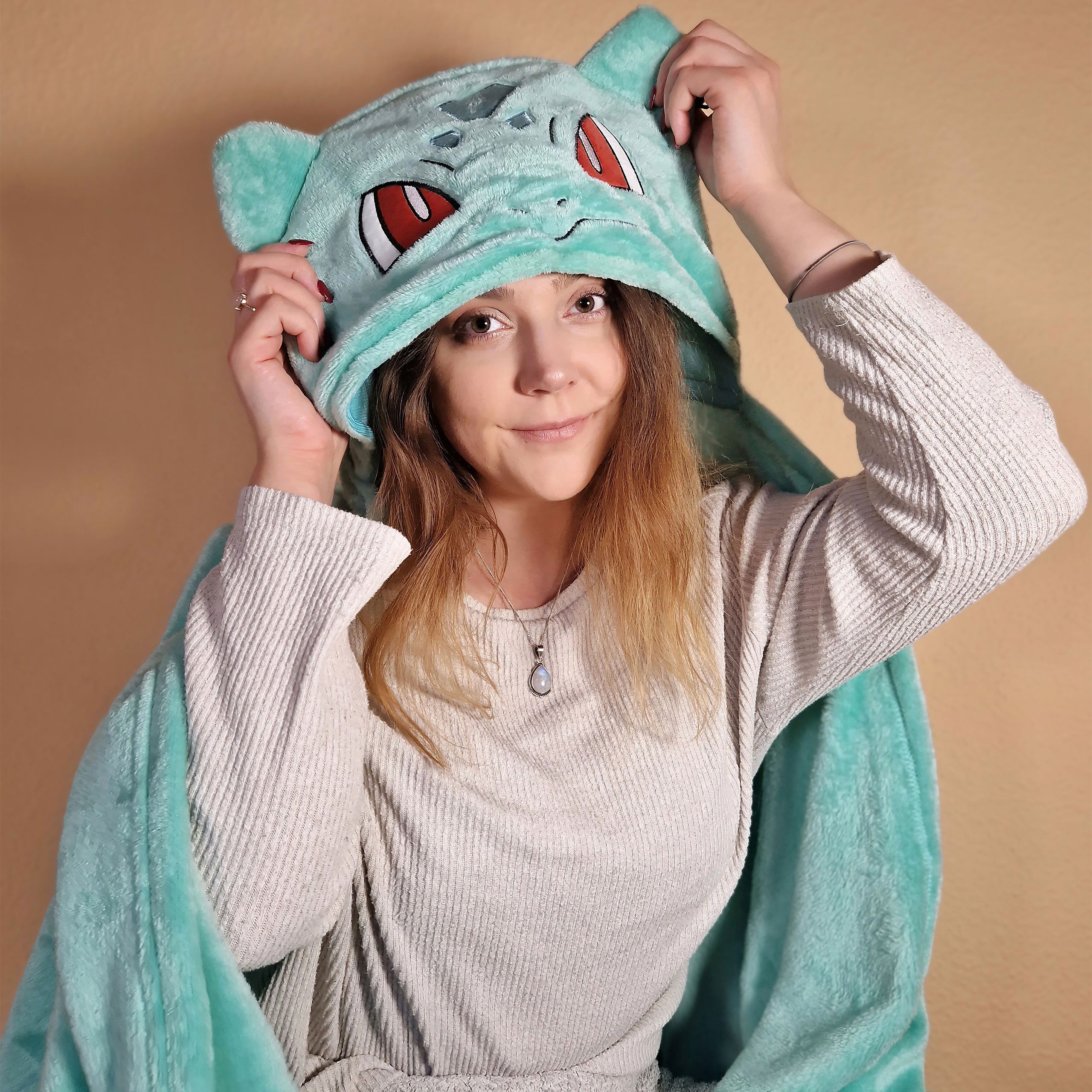 Produktbild Pokemon - Bisasam Decke mit Kapuze