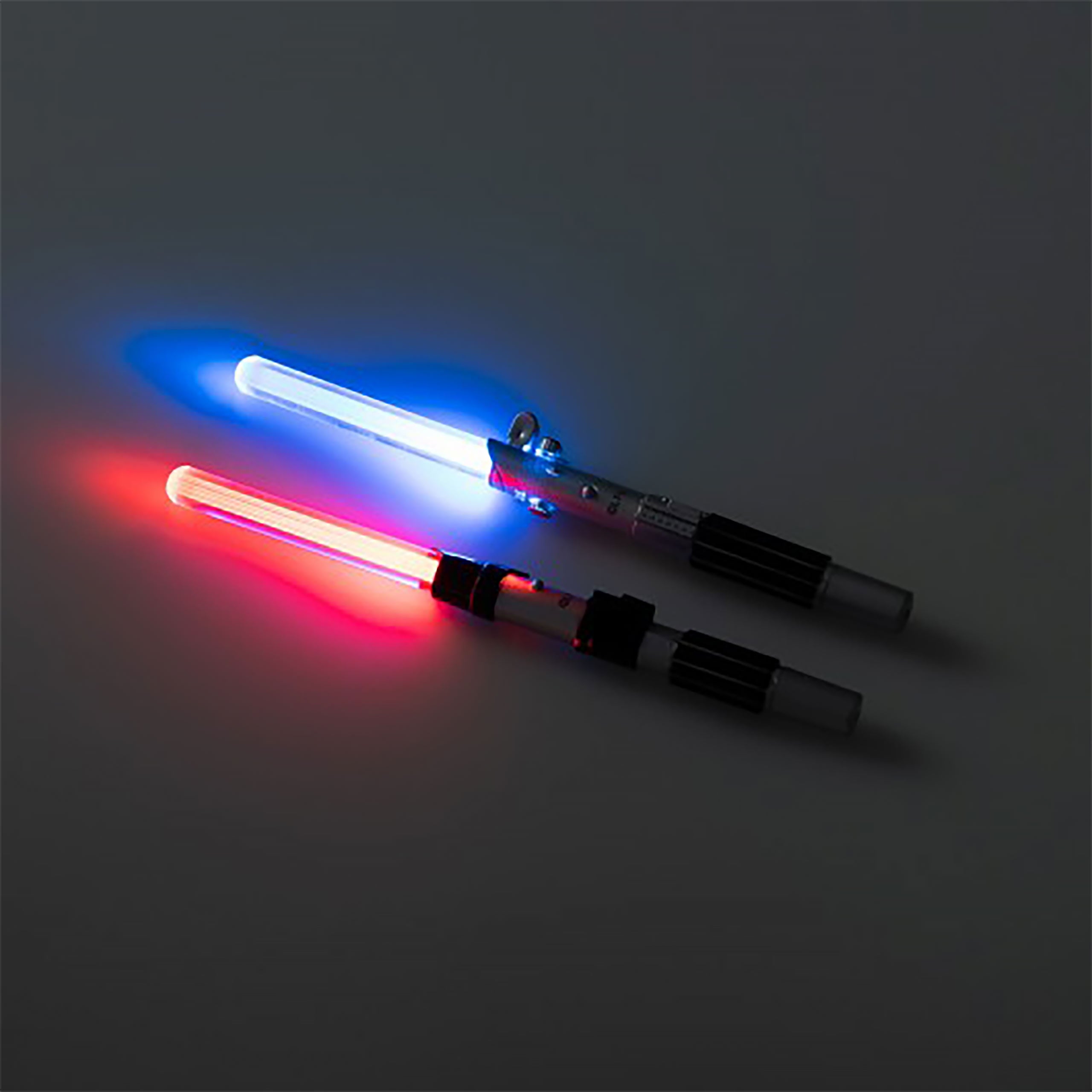Produktbild Star Wars - Darth Vader und Luke Skywalker Kugelschreiber Set mit Leuchtfunktion
