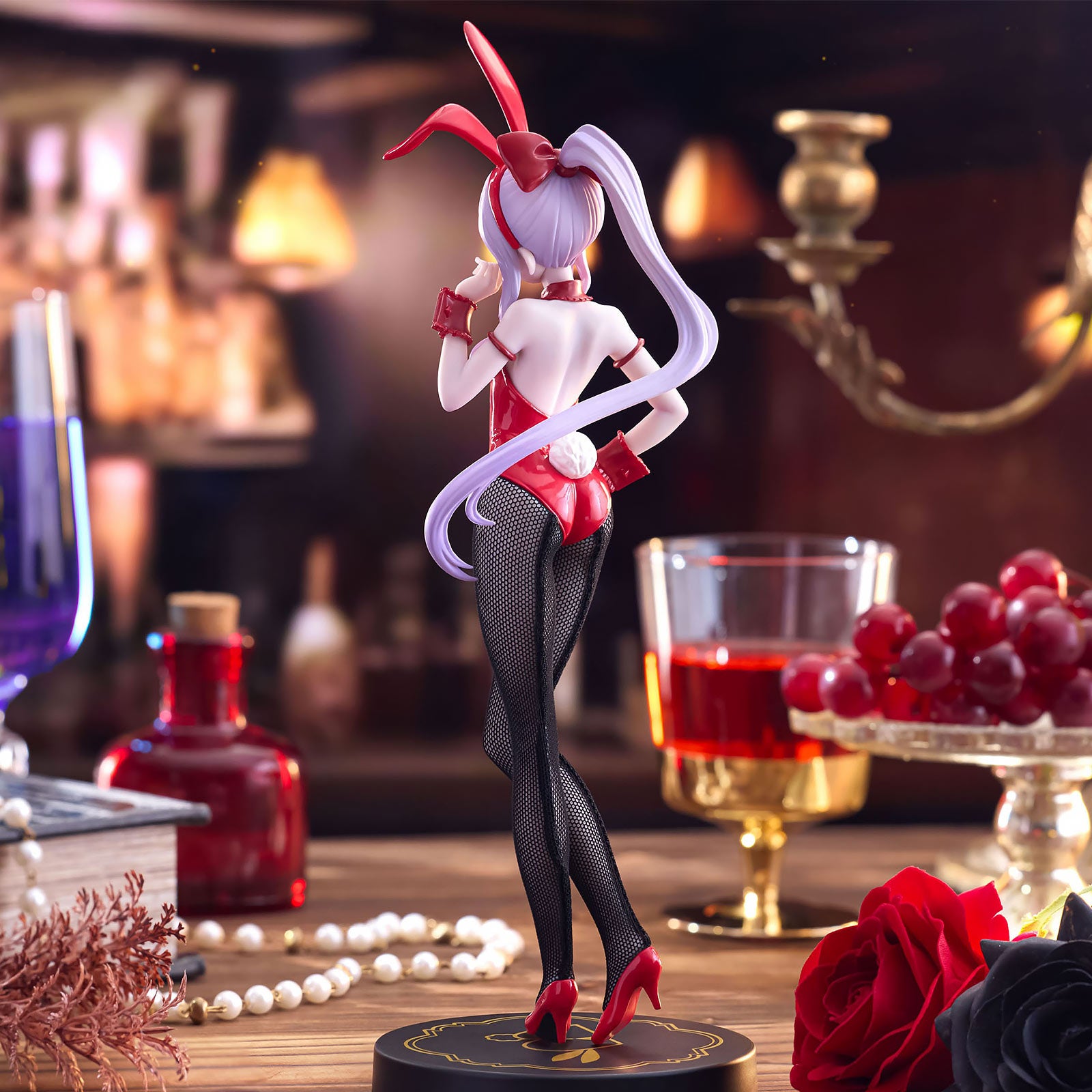 Produktbild Overlord - Shalltear BiCute Bunnies Figur Red Color Version