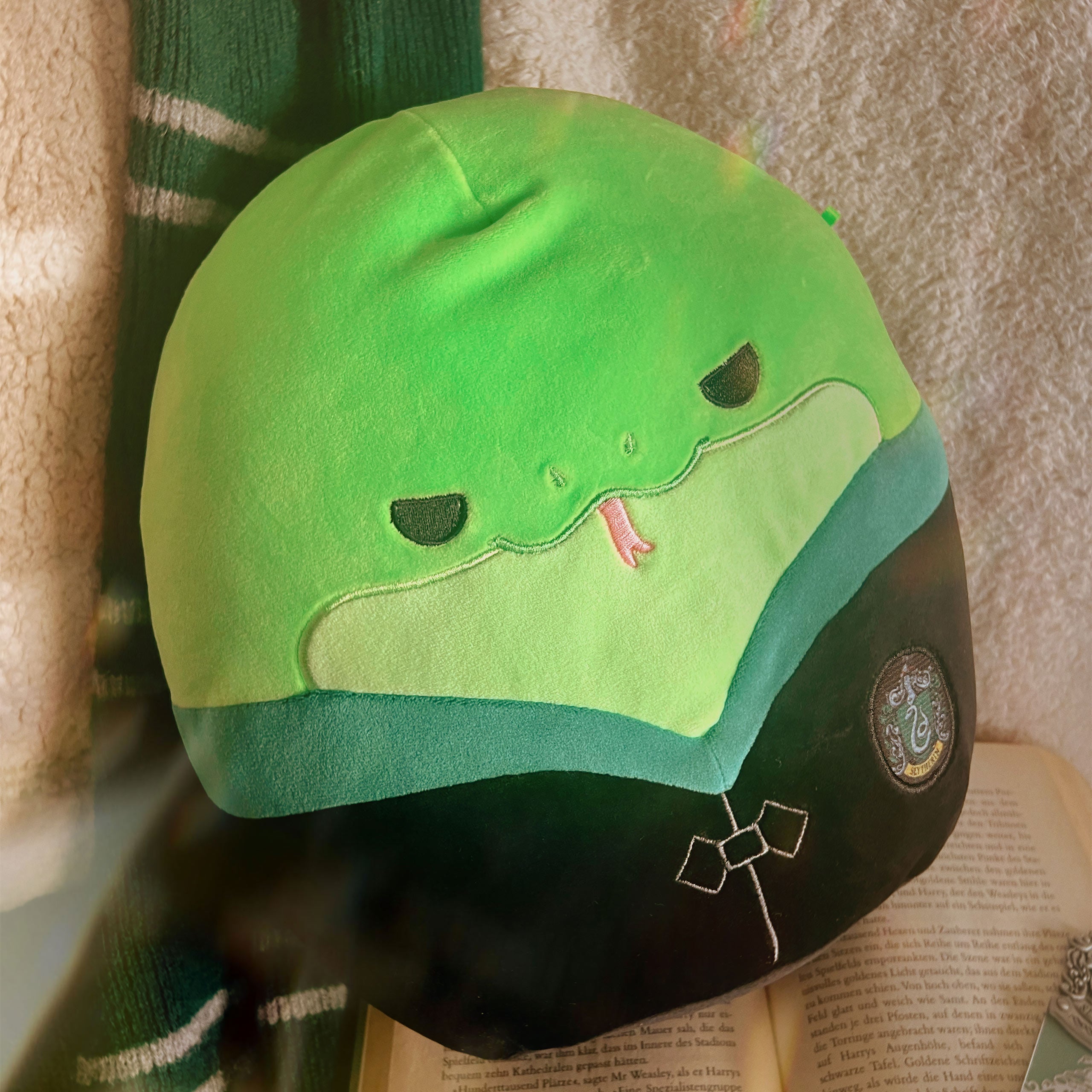 Produktbild Harry Potter - Slytherin Schlange in Robe Squishmallows Plüsch Figur