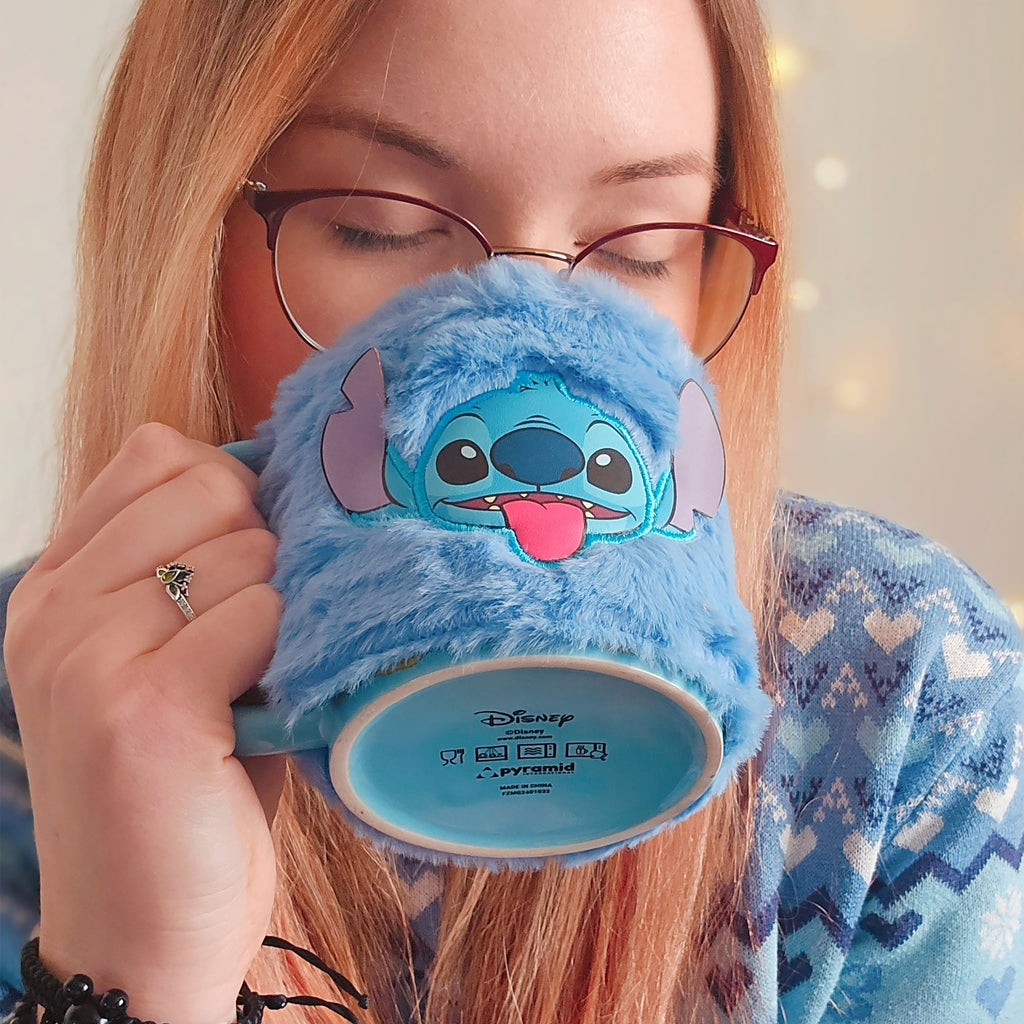 Produktbild Stitch Tasse mit Plüschüberzug - Lilo & Stitch