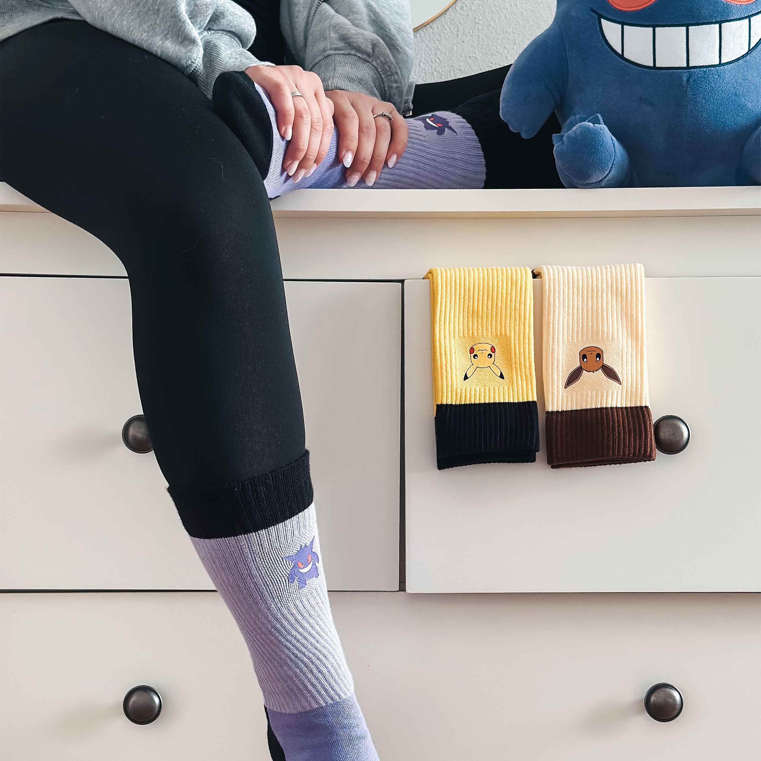 Produktbild Pokemon - Pikachu, Evoli und Gengar Socken 3er Set