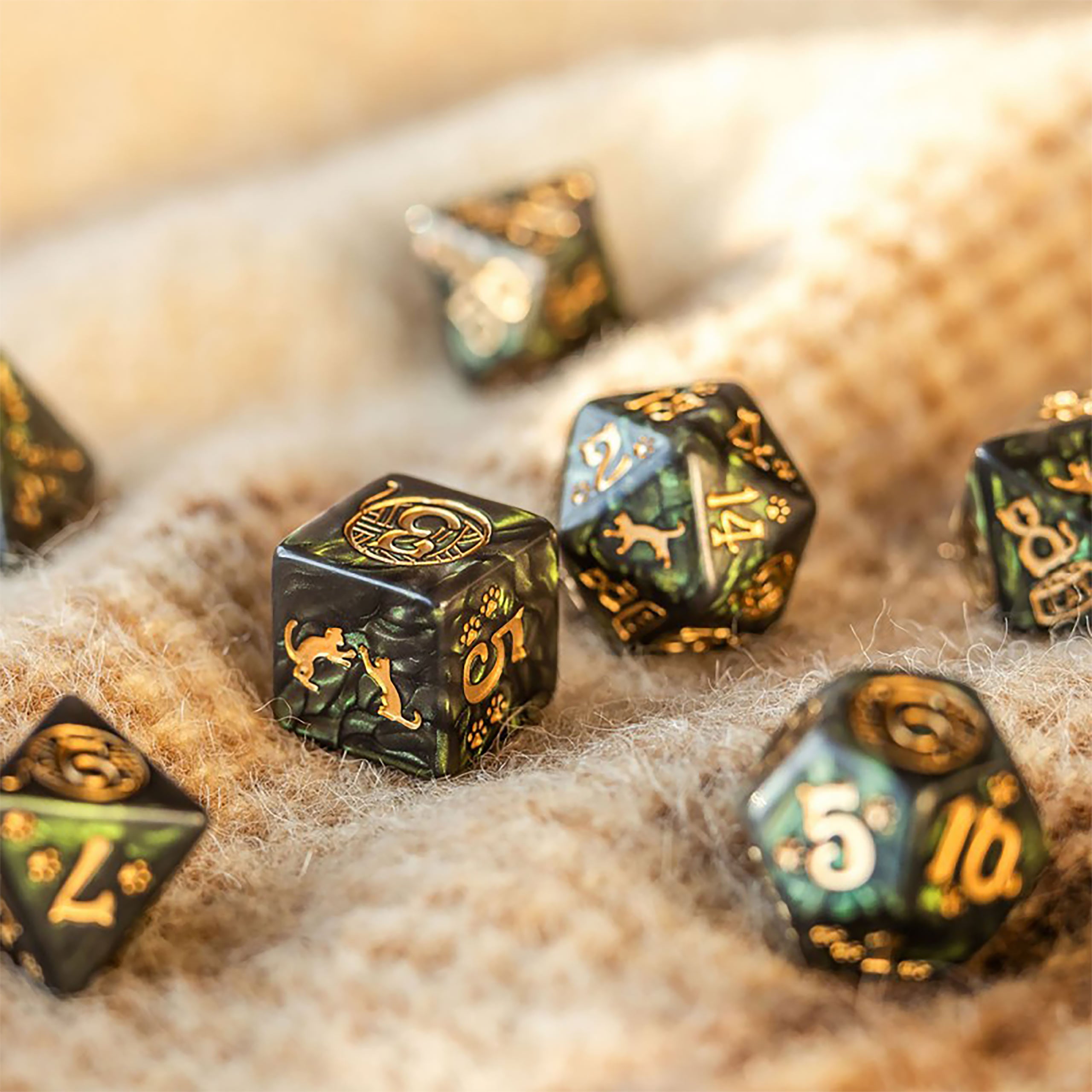 Produktbild Cats - Pixel RPG Würfel Set 7tlg