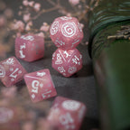 Produktbild Cats - Daisy Glitter RPG Würfel Set 7tlg