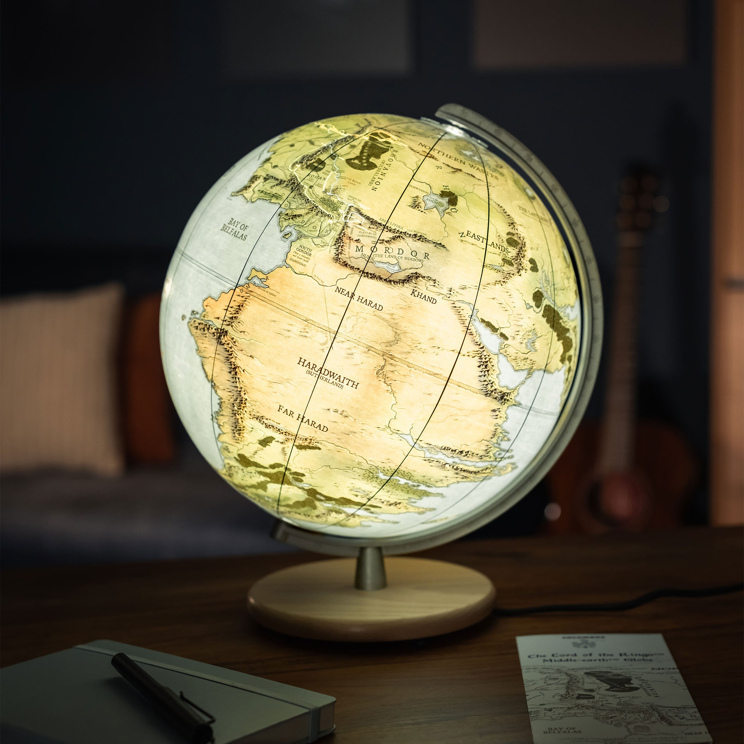 Produktbild Der Herr der Ringe - Mittelerde Globus mit Licht 30cm