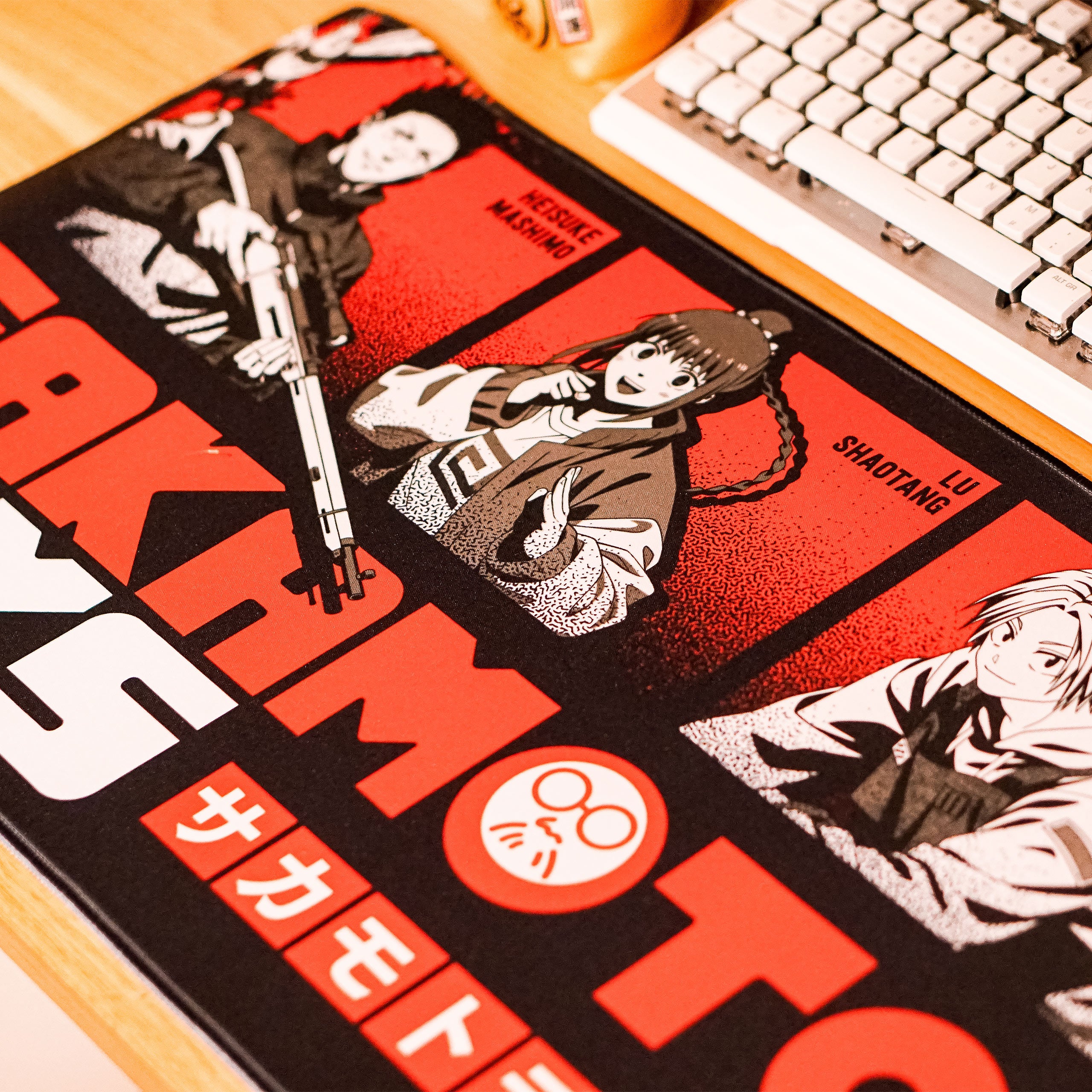 Produktbild Sakamoto Days - Crew Mousepad