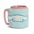 Produktbild Hello Kitty - Cinnamoroll Tasse mit Plüschüberzug