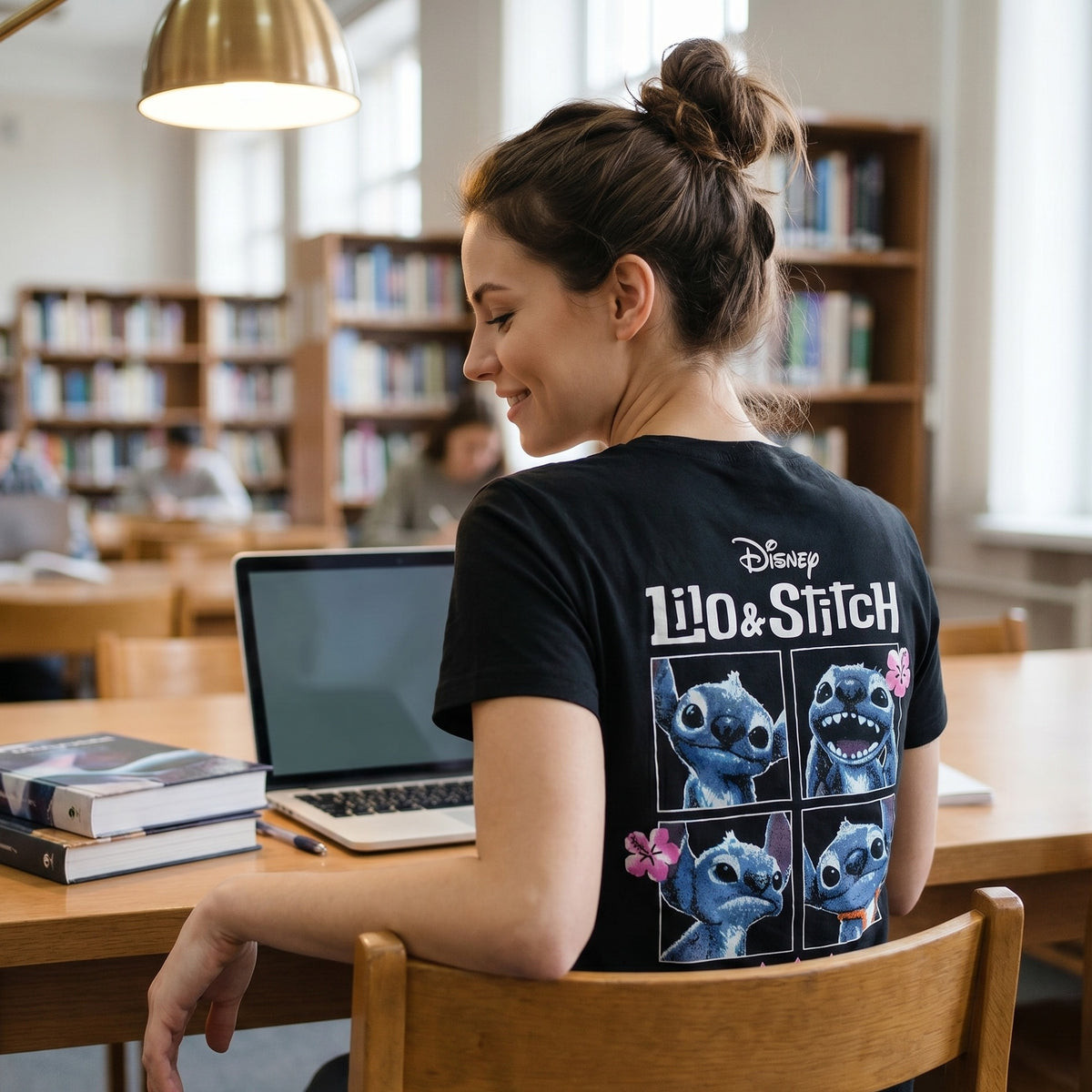 Produktbild Stitch T-Shirt Damen schwarz - Lilo & Stitch