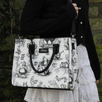Produktbild Alice im Wunderland - Teeparty Crossbody Tasche