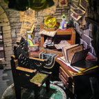 Produktbild Darkness Common Room Book Nook Modell Bausatz Holz für Harry Potter Fans