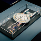 Produktbild Enterprise NCC 1701-D Wandplakette mit Modell Replik - Star Trek