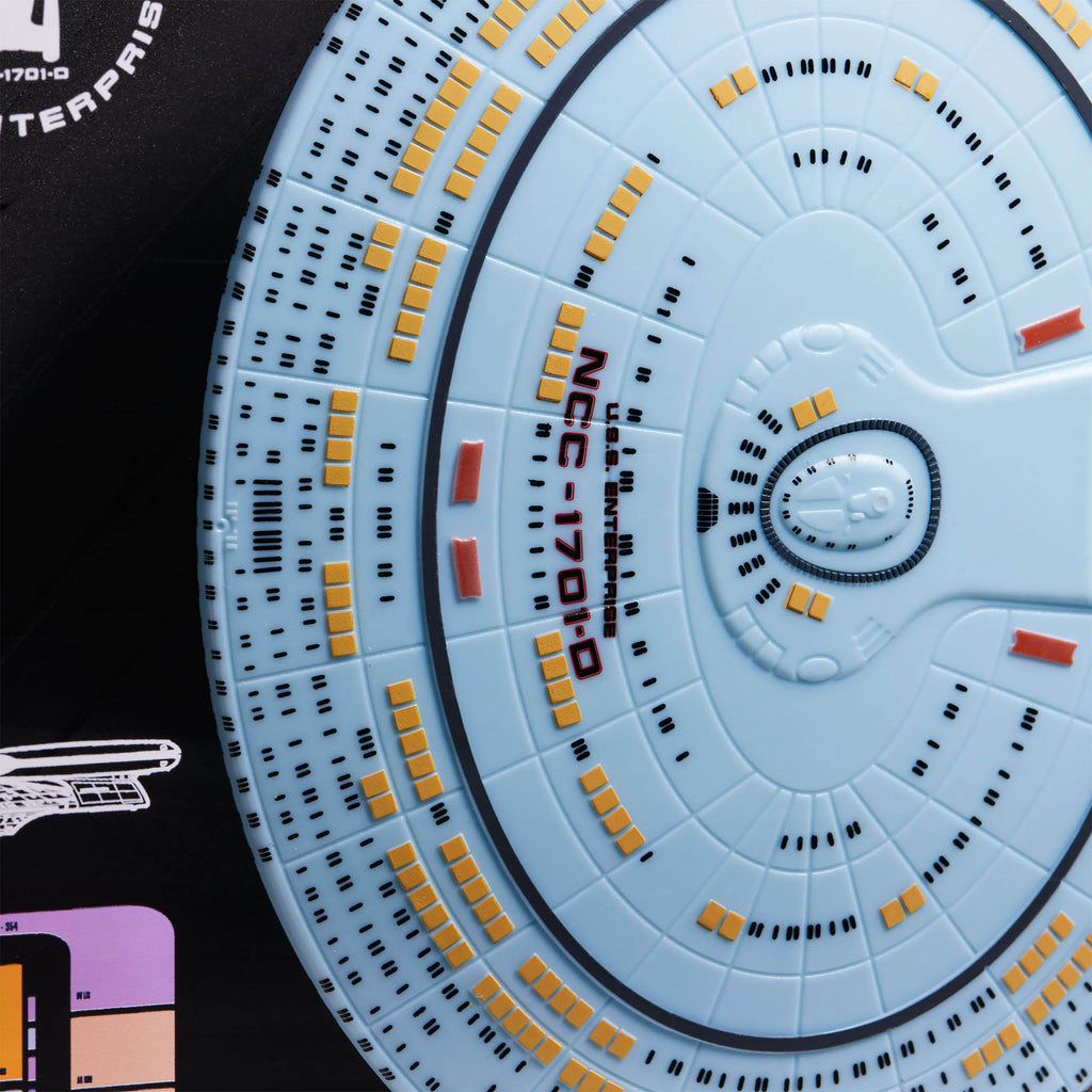 Produktbild Enterprise NCC 1701-D Wandplakette mit Modell Replik - Star Trek