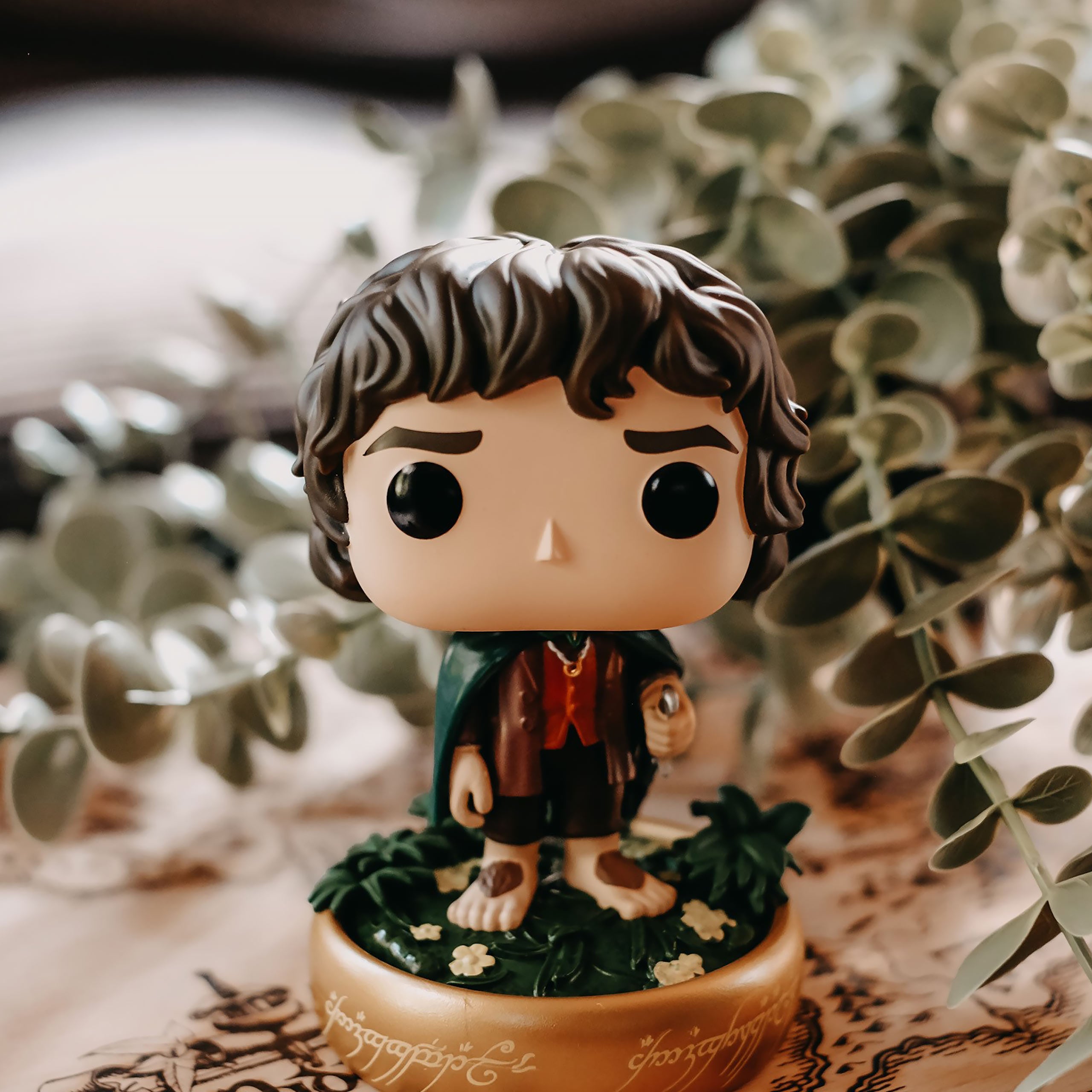 Produktbild Der Herr der Ringe - Frodo Glow in the Dark Funko Pop Figur