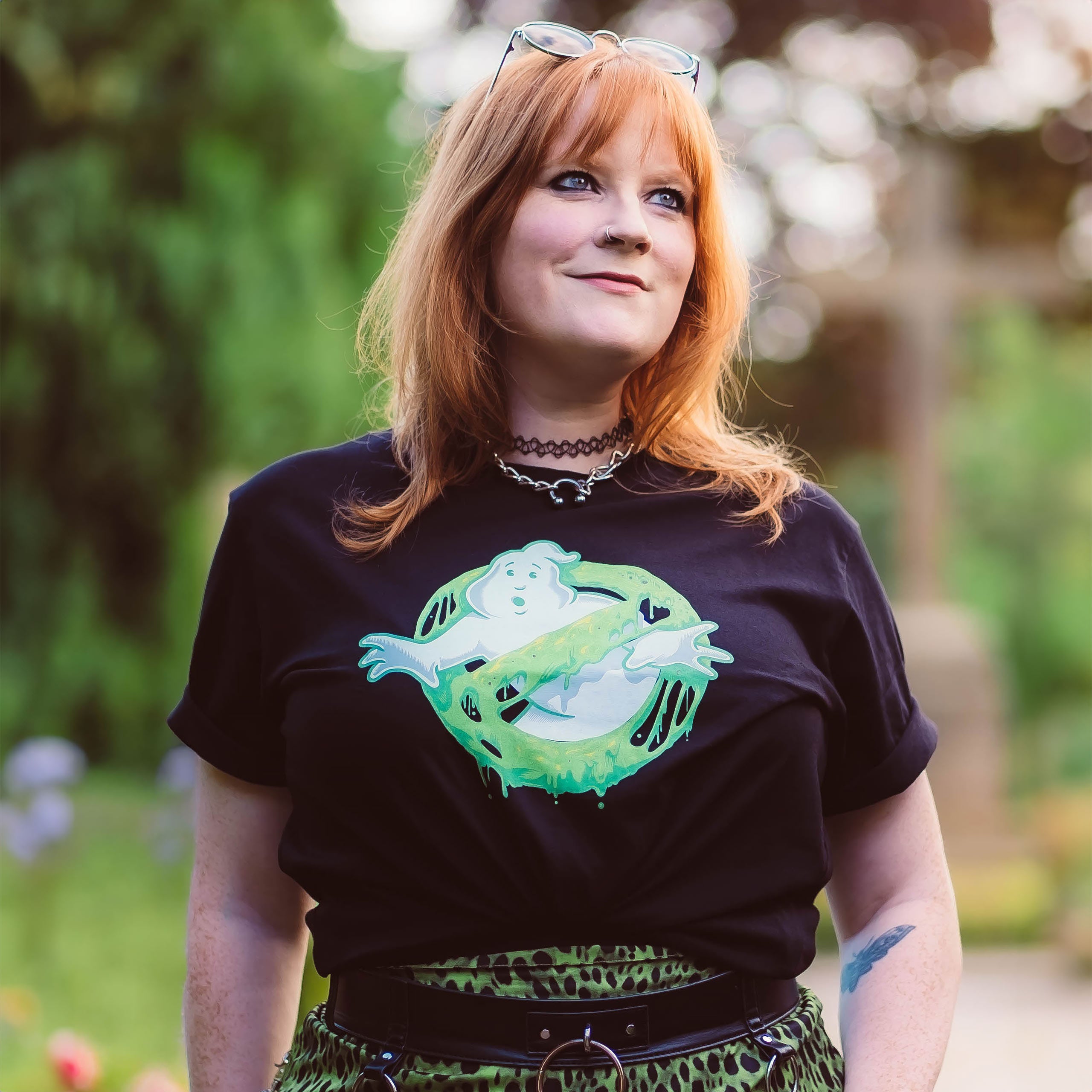 Produktbild Ghostbusters - Glow in the Dark Slime Logo T-Shirt schwarz