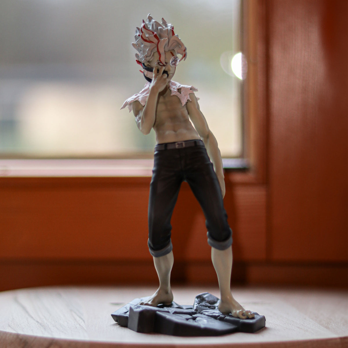 Produktbild Dandadan - Okarun (transformed) Vol. 2 Figur Version 1.5