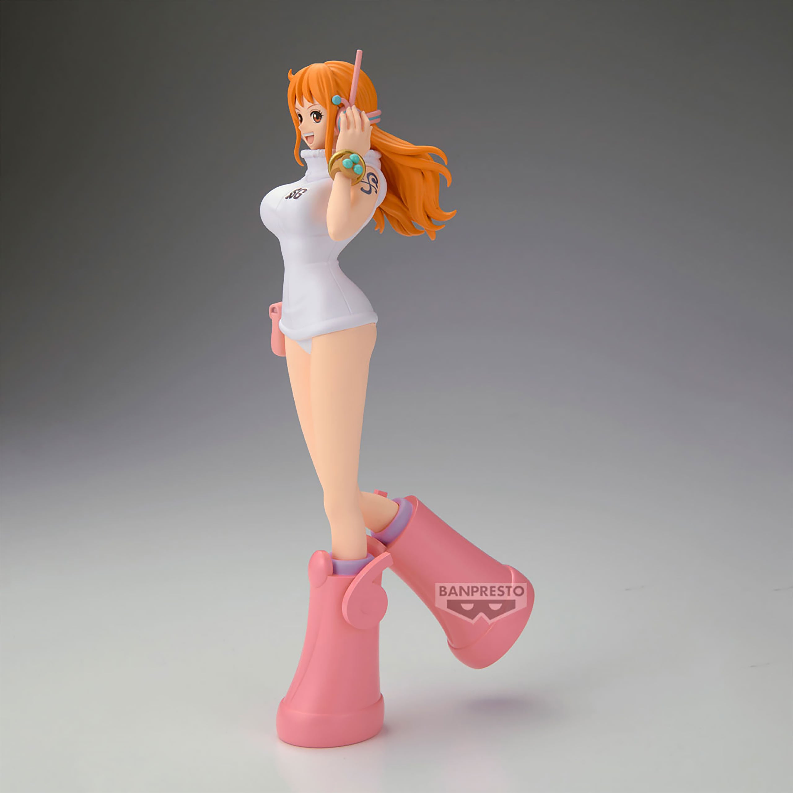 Produktbild One Piece - Nami Glitter & Glamours Figur Egghead Version