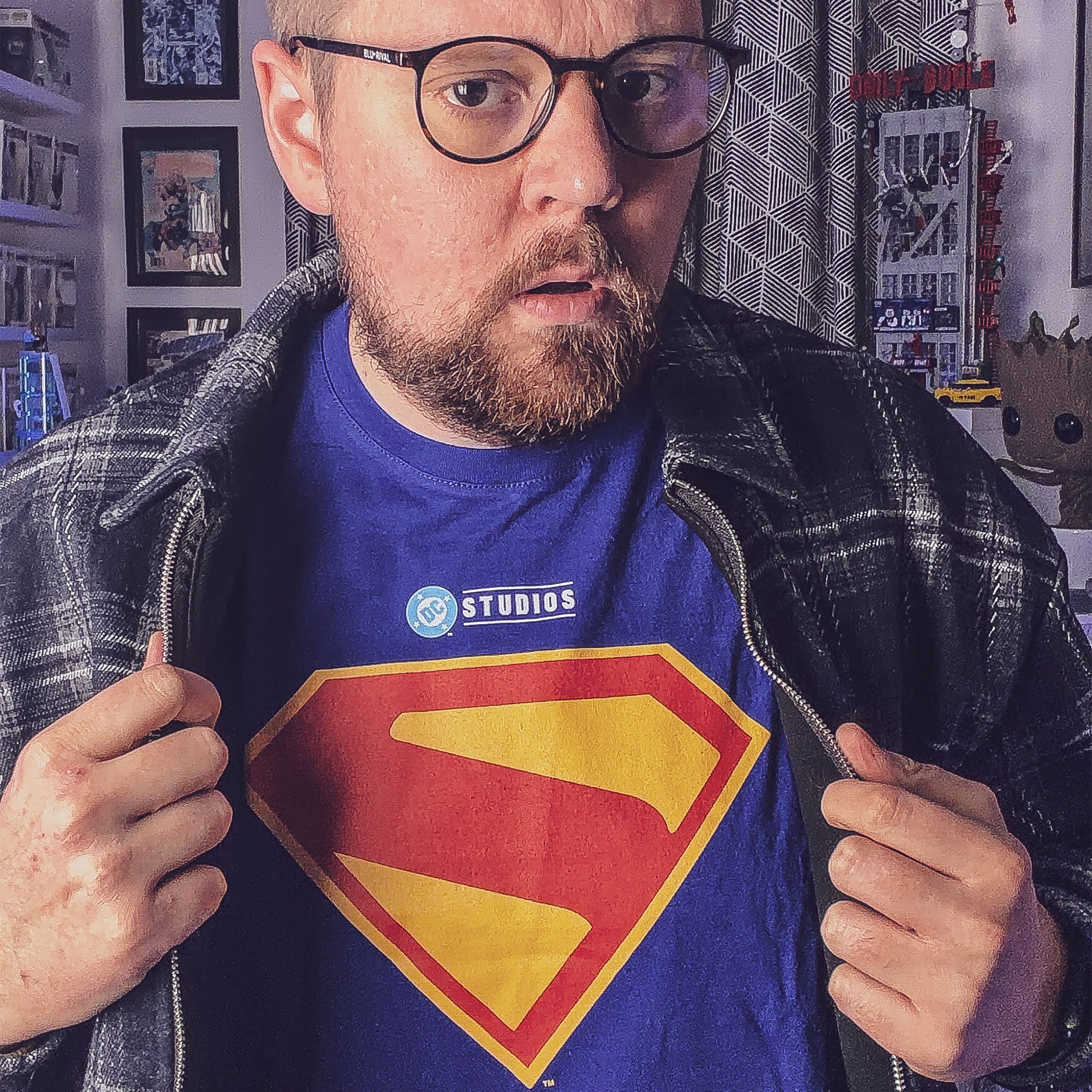 Produktbild Superman - Classic Logo 2025 T-Shirt
