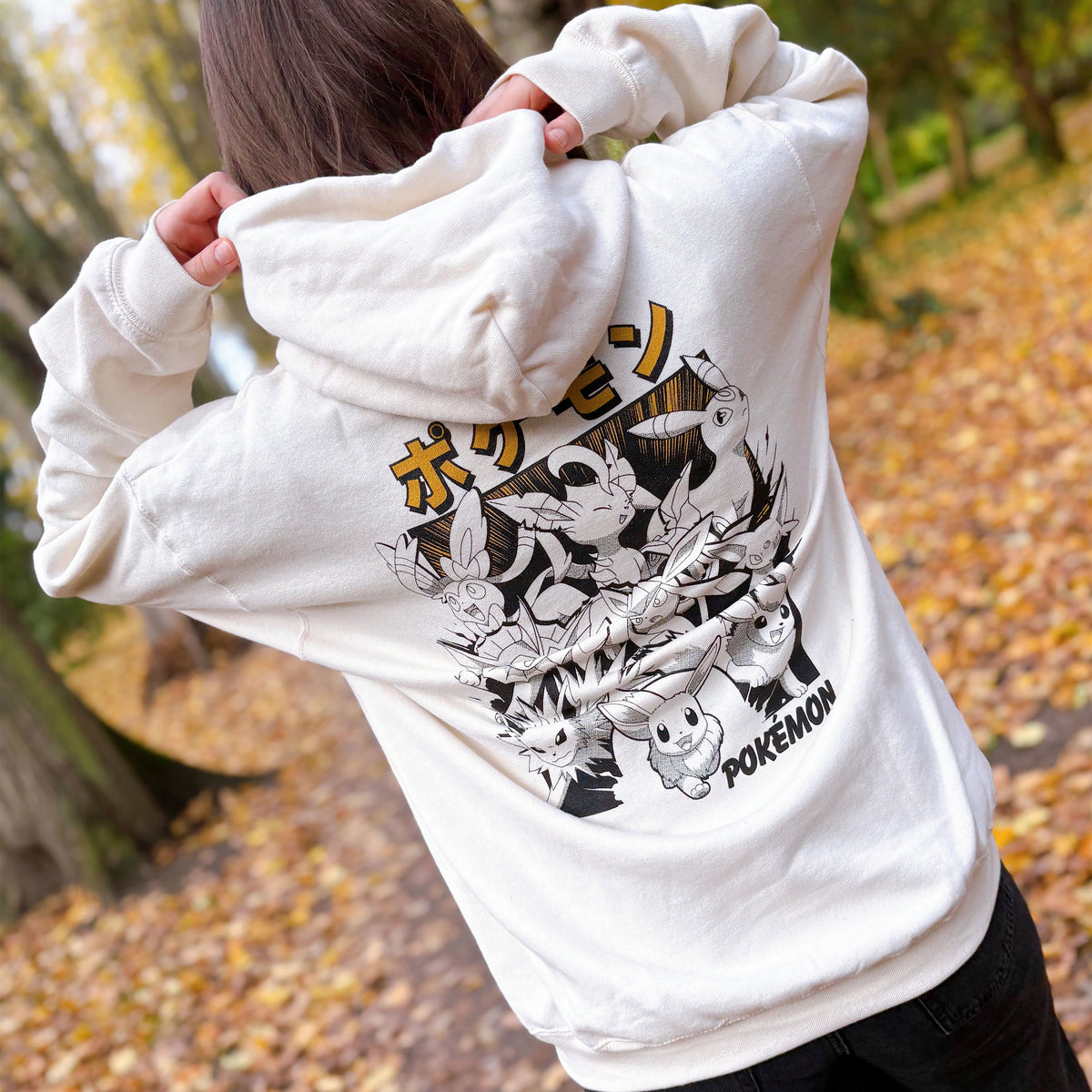 Produktbild Pokemon - Evoli Evolution Katakana Hoodie