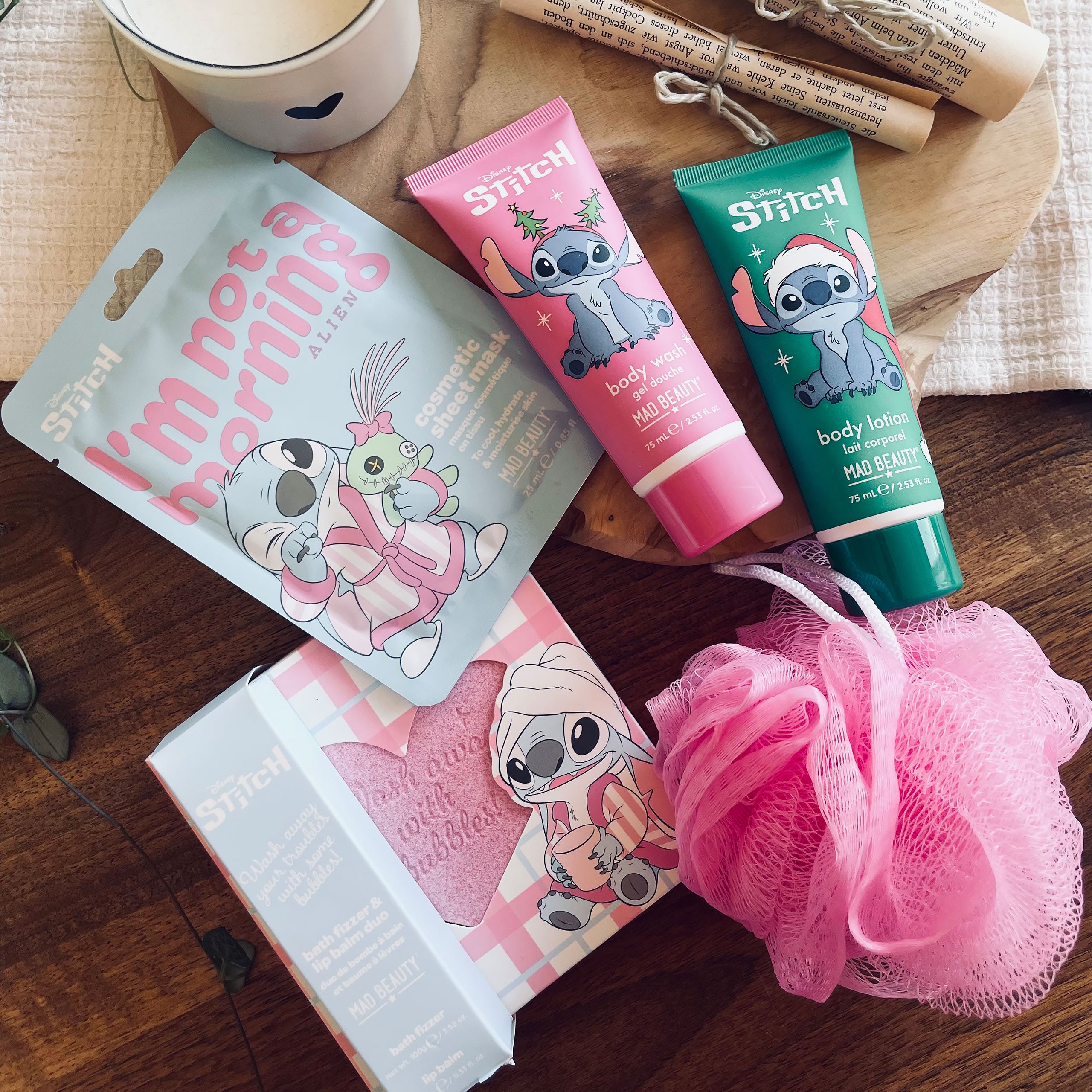 Produktbild Stitch Lippenbalsam und Badefizzer Kosmetikset - Lilo & Stitch