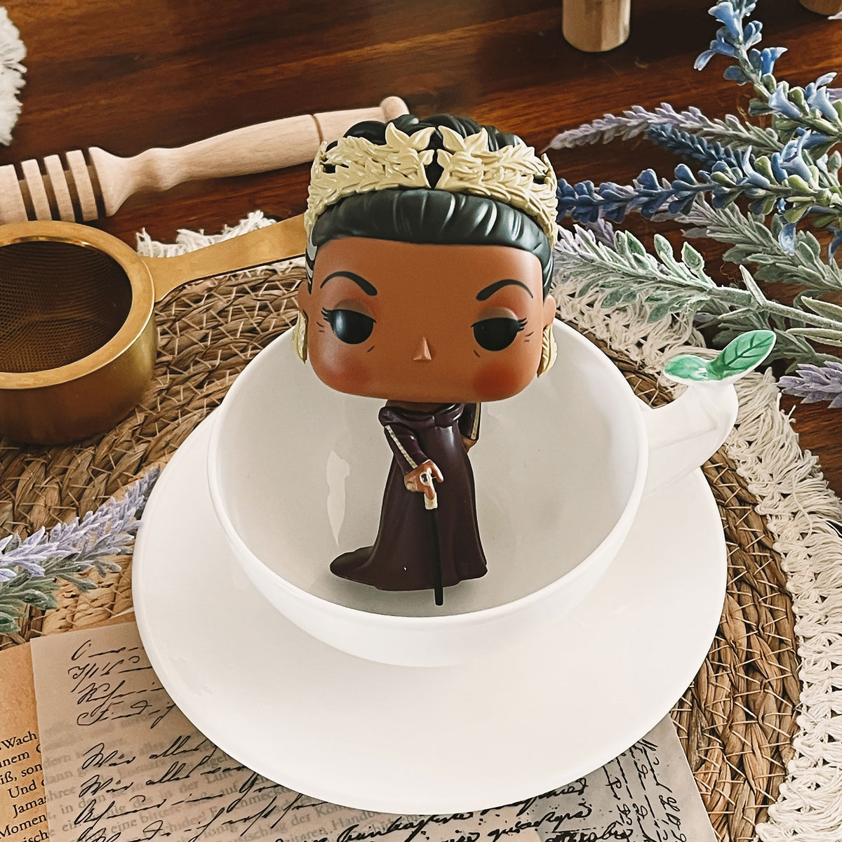 Produktbild Bridgerton - Lady Agatha Danbury Funko Pop Figur