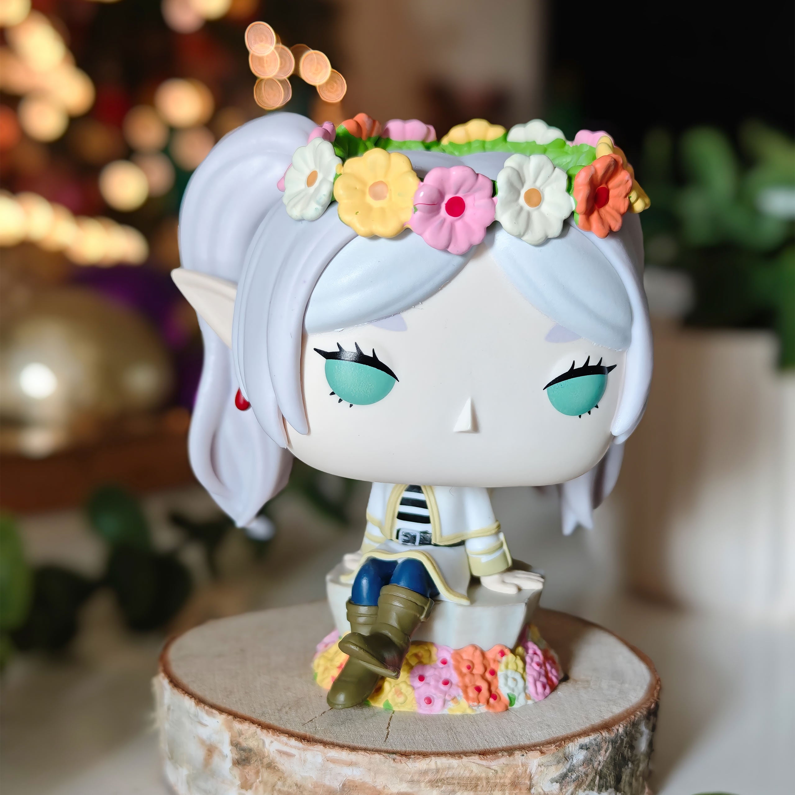 Produktbild Frieren: Nach dem Ende der Reise - Frieren (Flower Crown) Funko Pop Figur Exklusiv