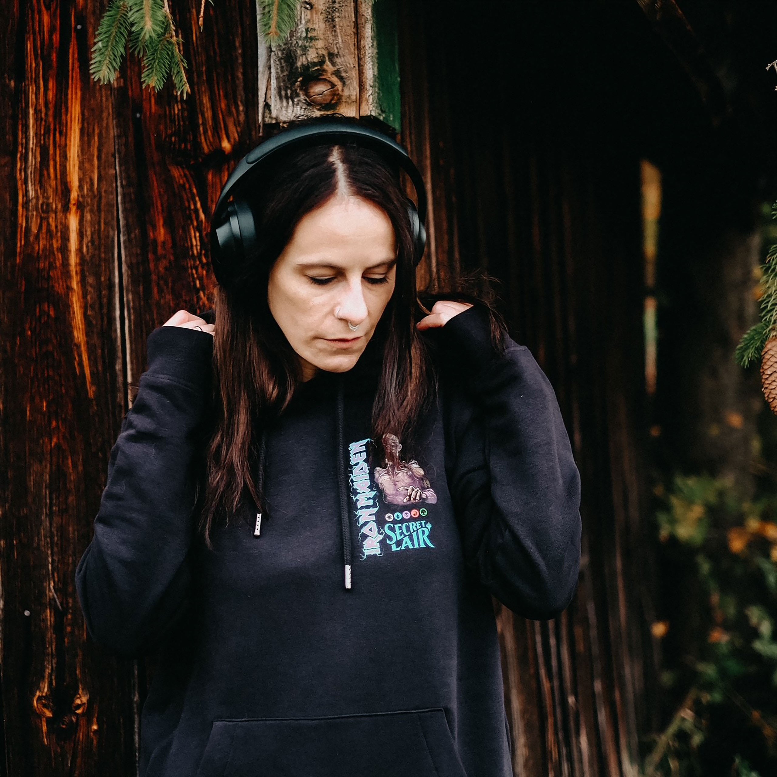 Produktbild Iron Maiden - Magic Minocrank Hoodie schwarz