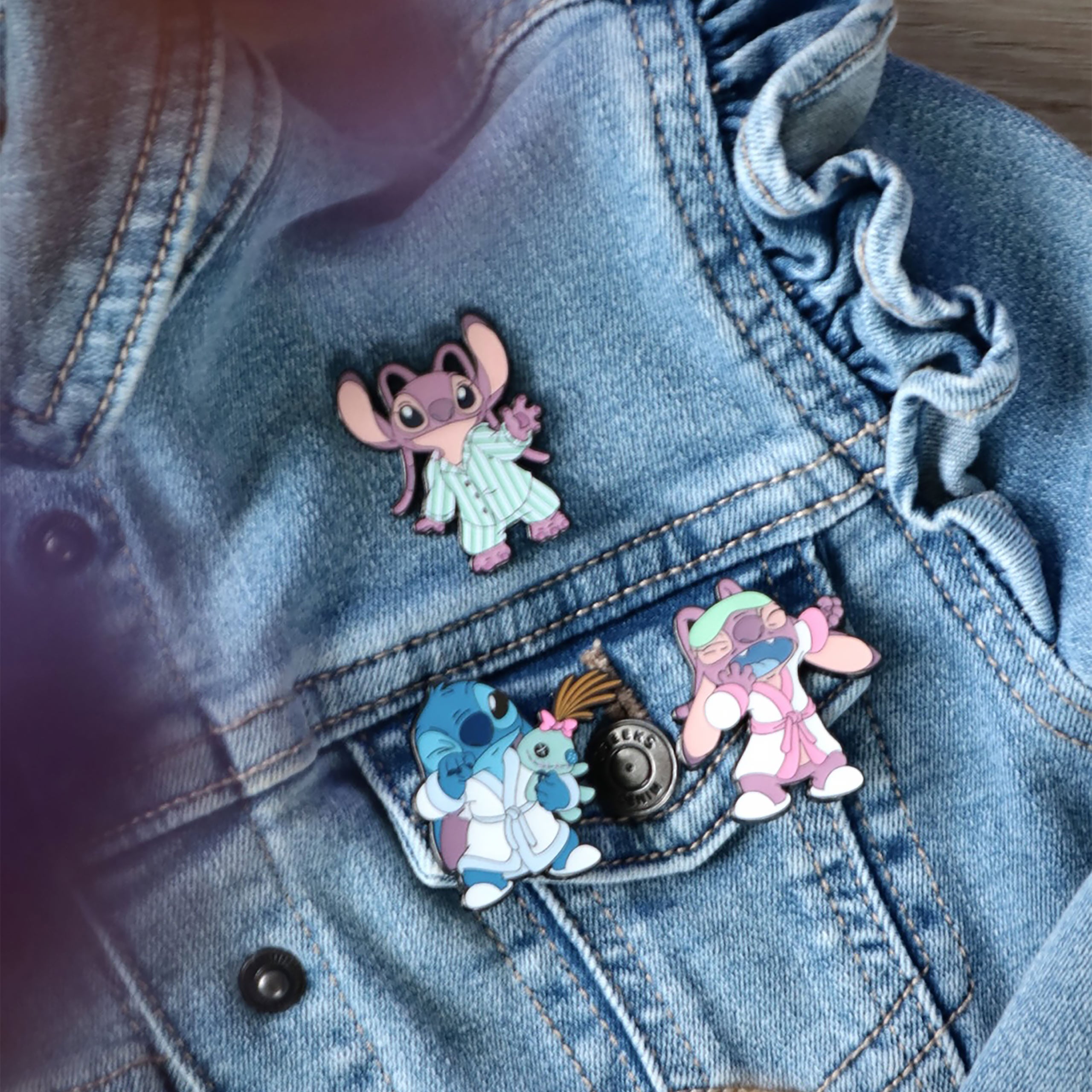 Produktbild Lilo & Stitch - Angel und Stitch Mystery Funko Pop Pin