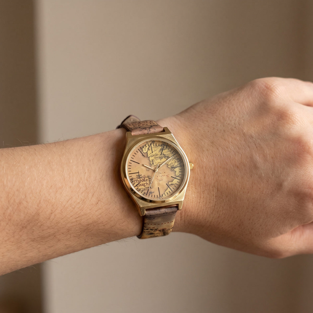 Produktbild Der Herr der Ringe - Mittelerdekarte Armbanduhr