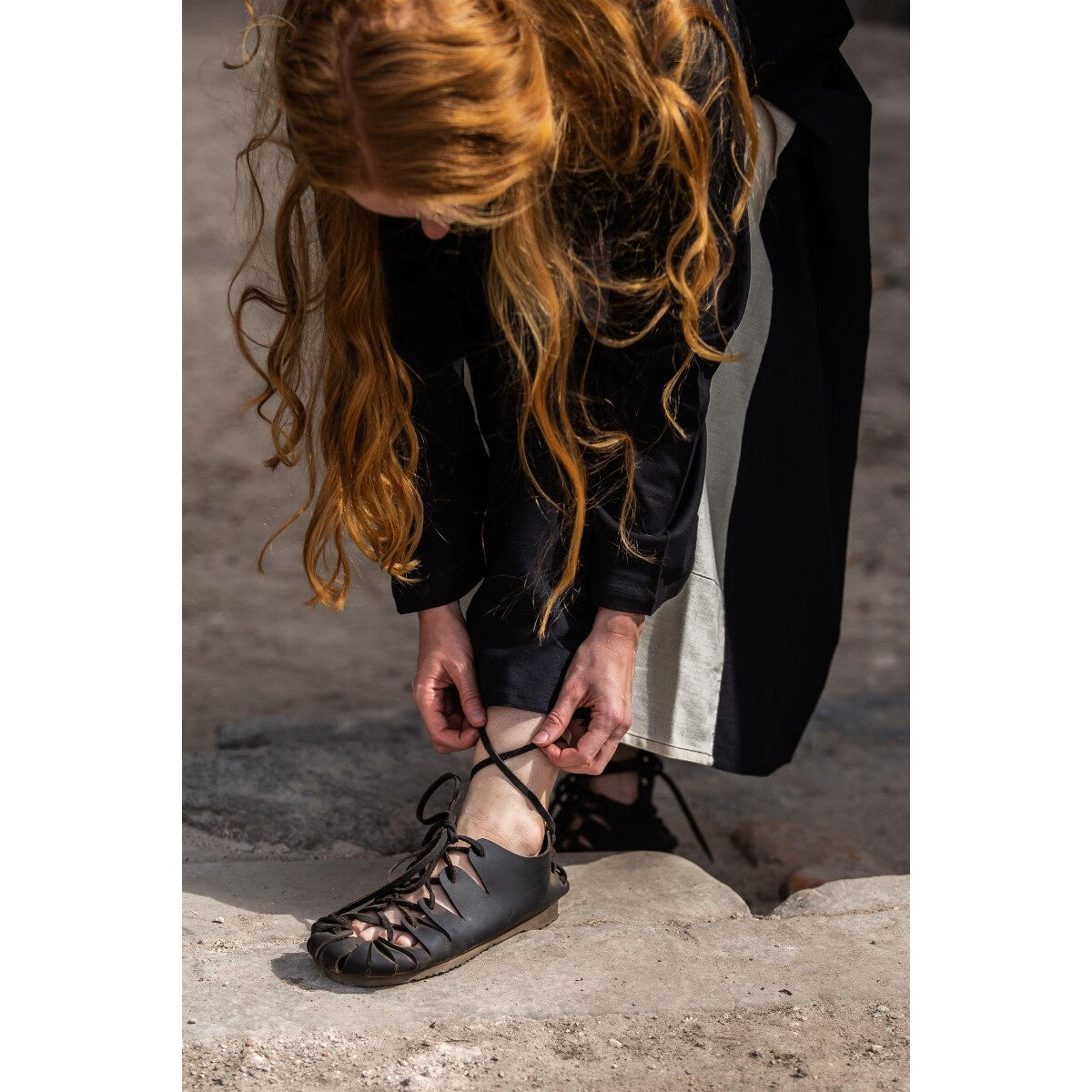 Produktbild Mittelalter Bundschuhe aus Nubukleder schwarz