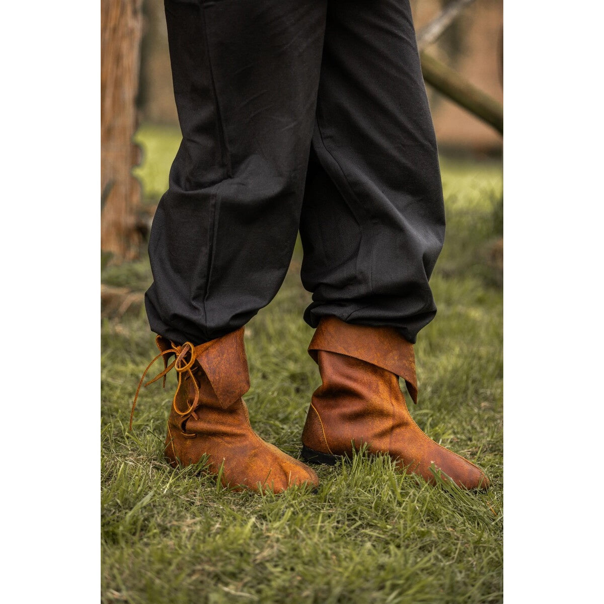 Produktbild Mittelalter Stulpenstiefel aus Nubukleder braun