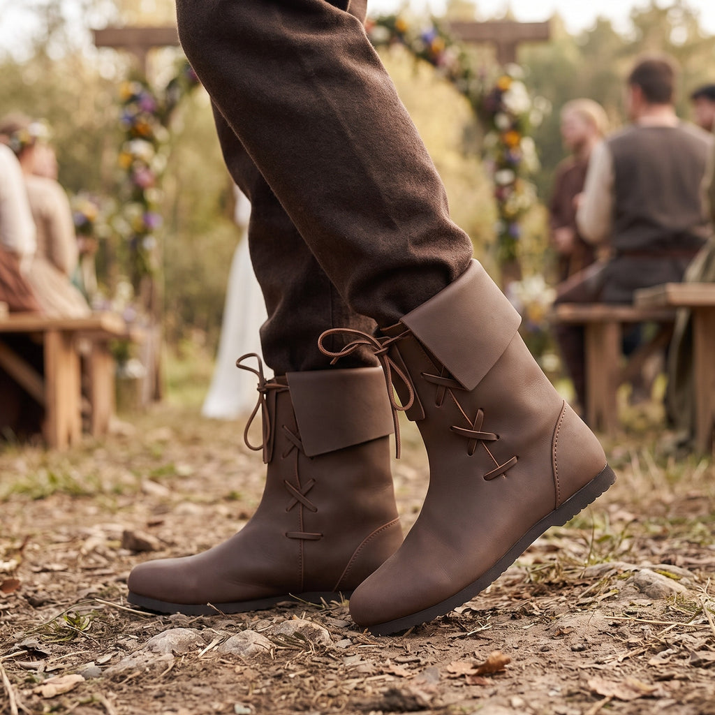 Produktbild Mittelalter Stulpenstiefel aus Nubukleder braun