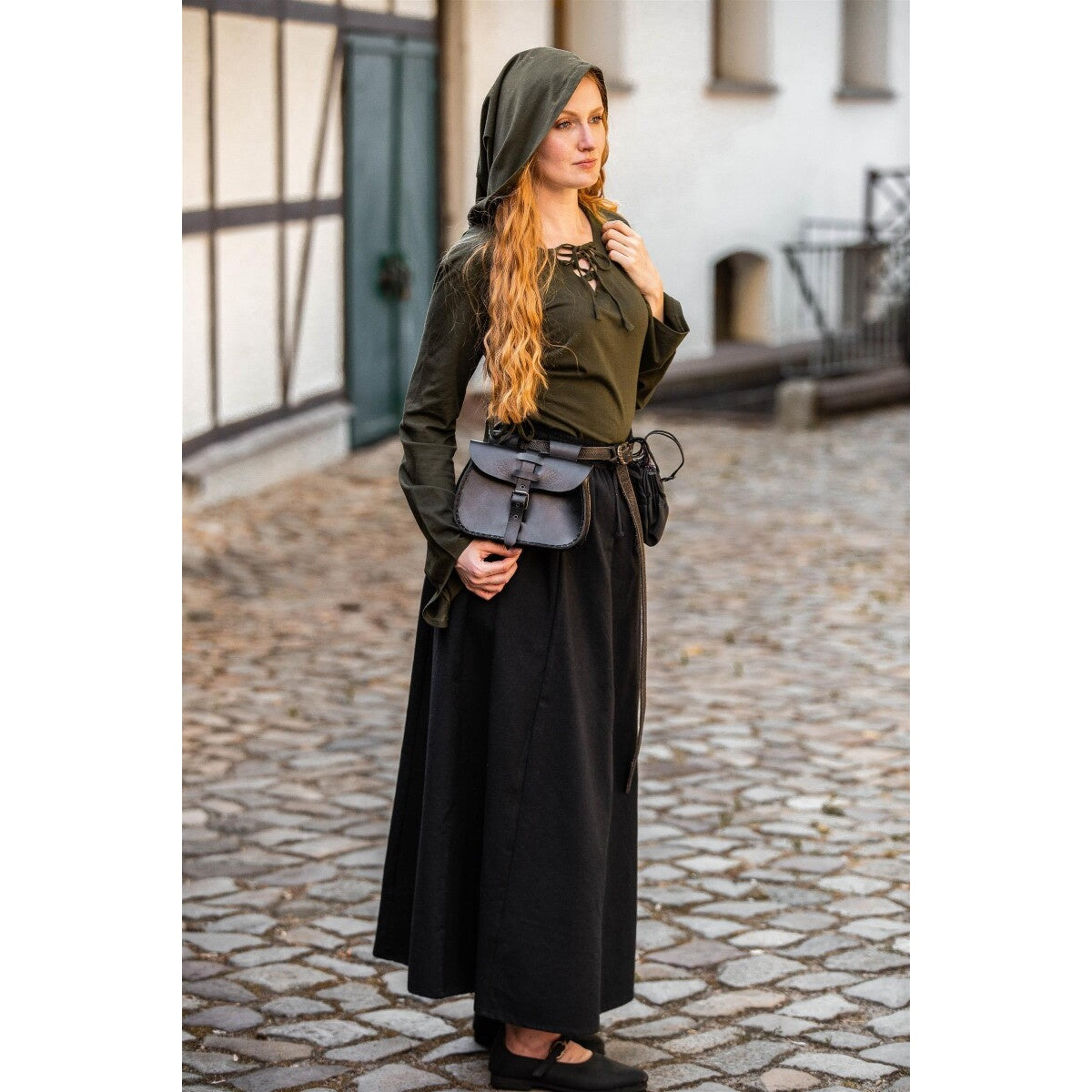 Produktbild Mittelalter Bluse Lea mit Kapuze und Schnürung grün