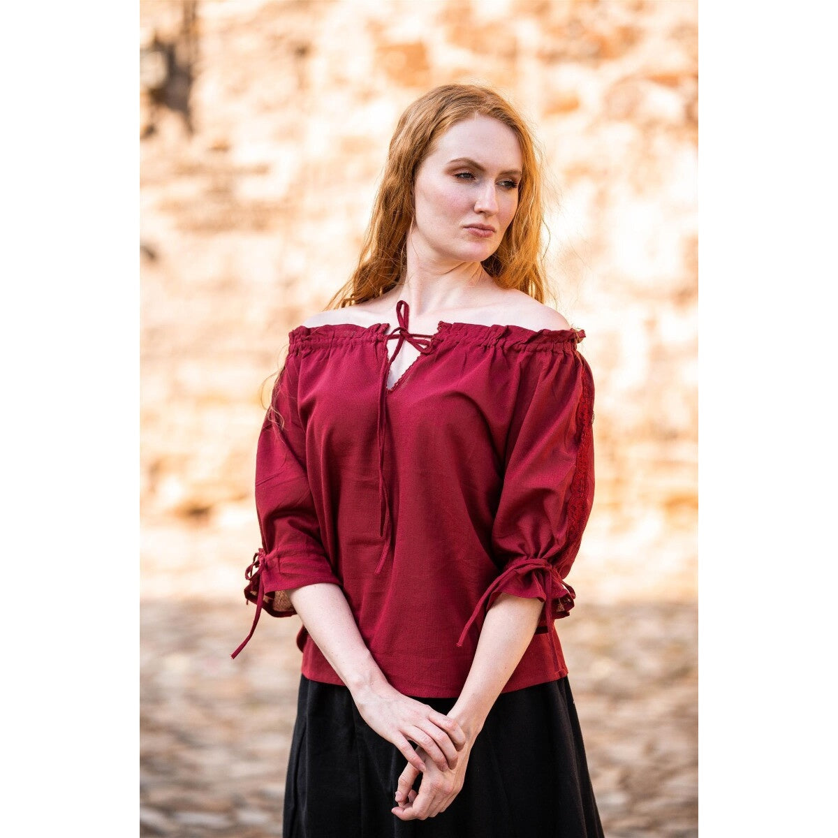 Product image Medieval Short-Sleeve Blouse Sandra red