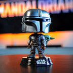 Produktbild Mandalorianer mit Grogu Funko Pop Wackelkopf-Figur - Star Wars The Mandalorian