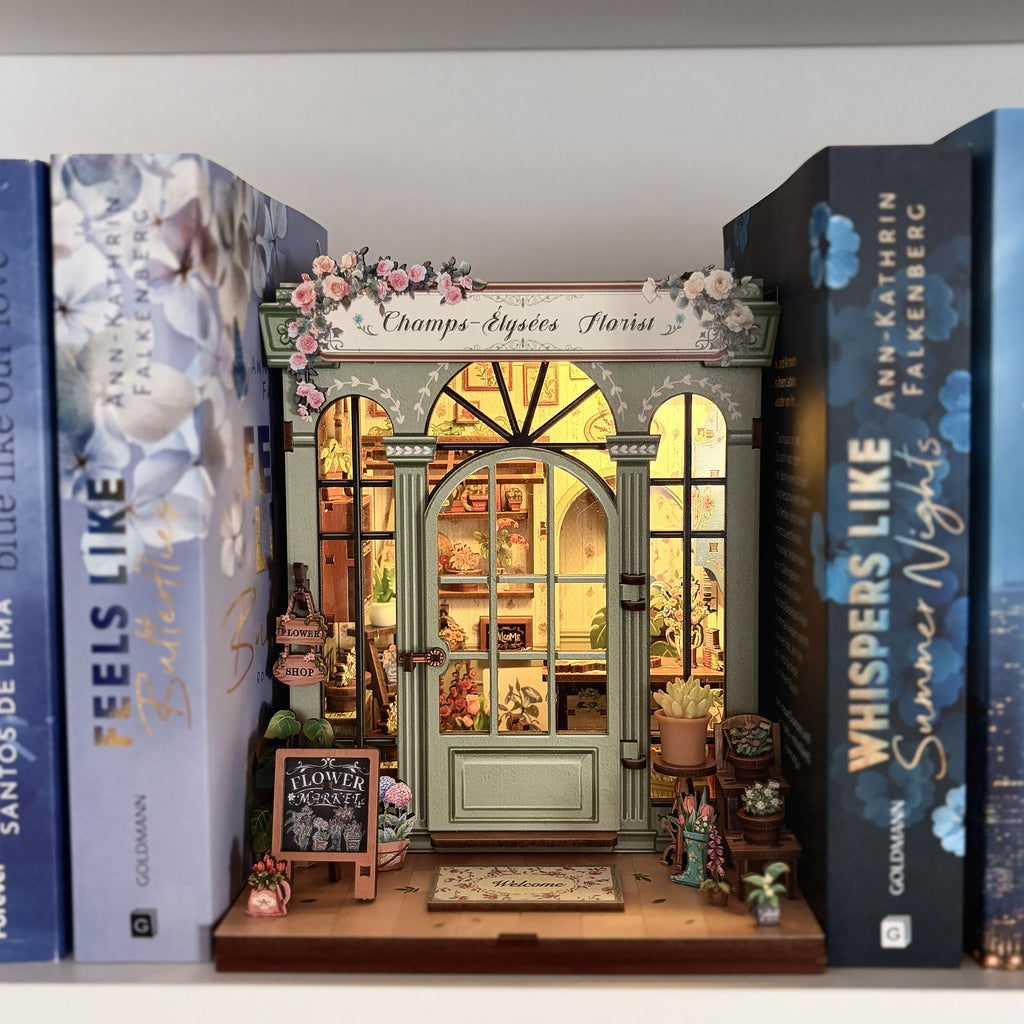 Produktbild CuteBee - Champs-Élysées Florist Miniaturhaus Book Nook Modell Bausatz