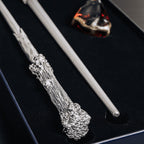 Produktbild Harry Potter - Zauberstab 2er Set und Stein der Weisen Replik 25th Anniversary Geschenkset